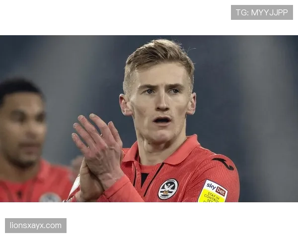 弗林·唐斯状态火热，才华再绽引热议